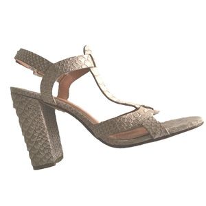 Sigerson Morrison SM CALEE Sandal Dune Taupe. Sneak Skin Leather.  Size US 8